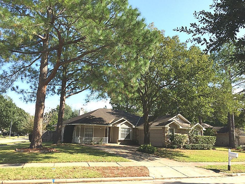 1st image of 8534 Rose Manor Dr