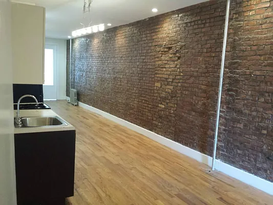 Rented by Duscany Financial Group | media 27