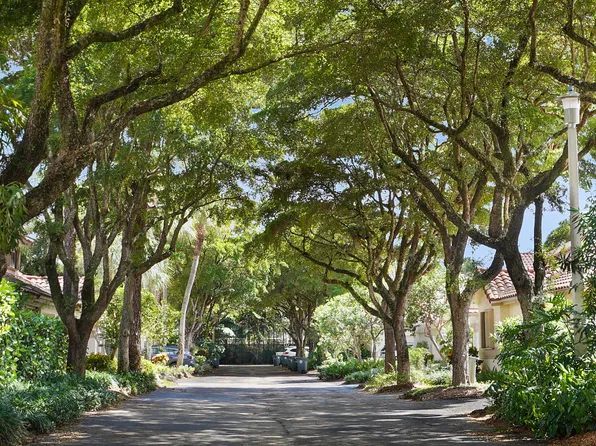 5222 Majorca Club Drive, Boca Raton, FL 33486