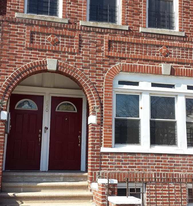 1st image of 650 E 95th St APT 2R
