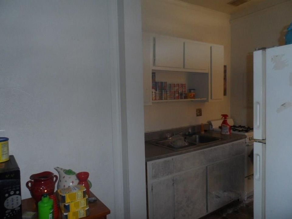 2nd image of 290 W Morgan St #1-2-4