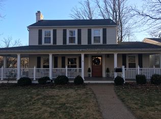 244 E Argonne Dr, Saint Louis, MO