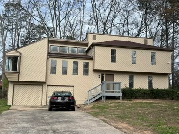 2647 Bob Bettis Rd, Marietta, GA 30066