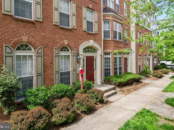 5643 Harrington Falls Ln Unit C, Alexandria, VA 22312