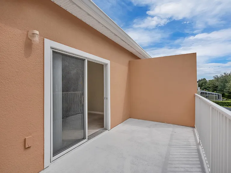 1413 Retreat Cir — Photo 28