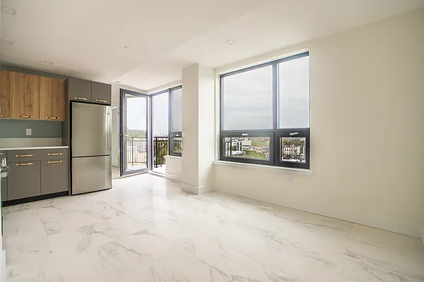 Rented by Joel Scharf, LREB | media 22