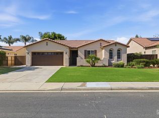 10904 Lewelling St, Bakersfield, CA 93312