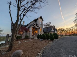 1 River Ridge Rd, Grafton, IL 62037