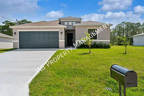 2613 Hagoplan Ave SW Photo 1