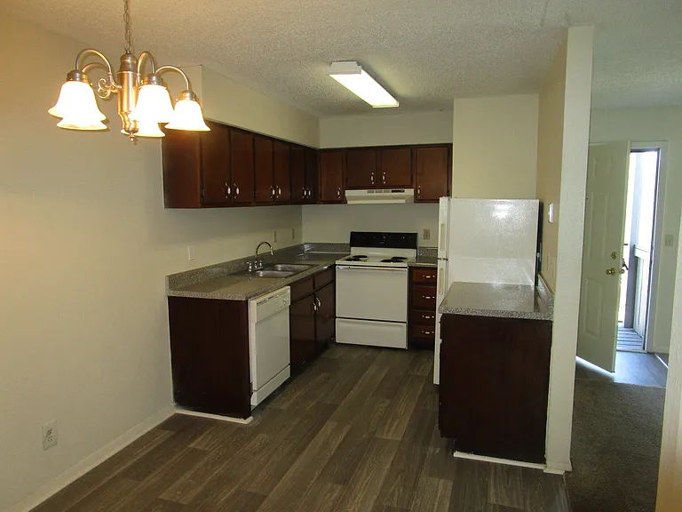 Kitchen-leading from living/dining room area