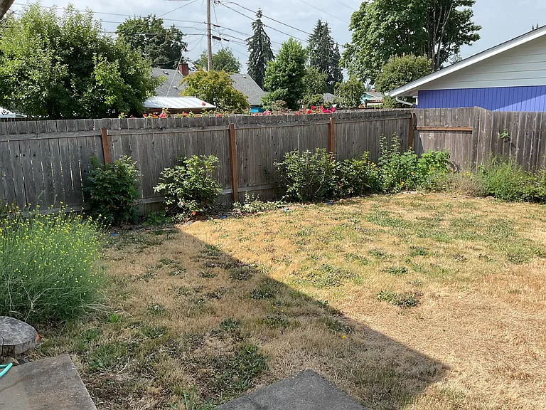 1650 Tamarack St — Photo 8