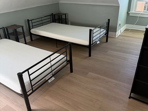 5th image of 3572 Van Antwerp Pl Unit 3