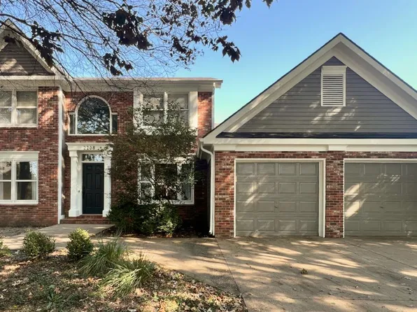 2208 Riviera Dr, Lawrence, KS 66047