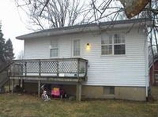 522 E Grant St, Virginia, IL 62691