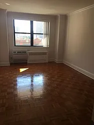 Rented by Metropolis Real Estate of Manhattan