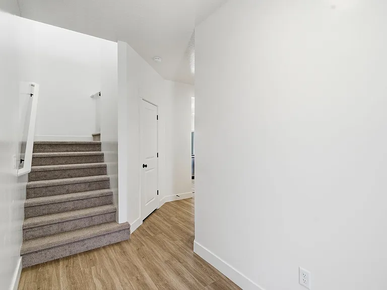 5690 S Weehawken Ln — Photo 18