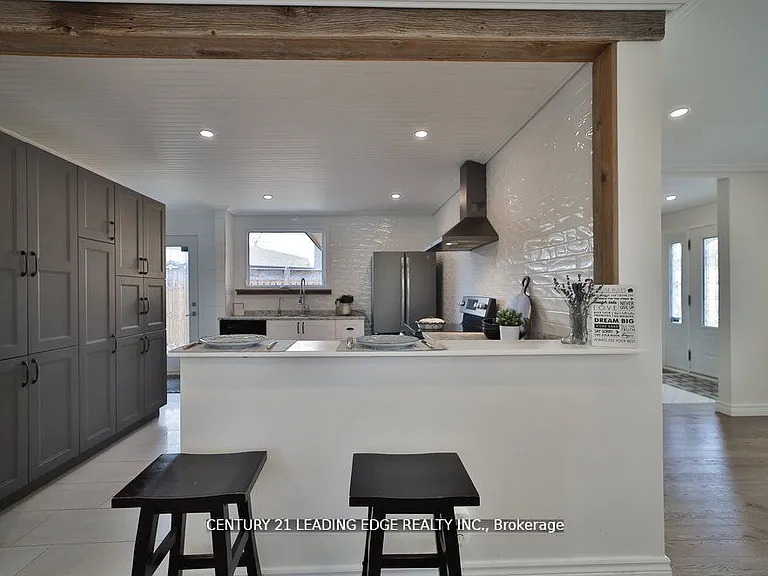 3 Crombie Pl — Photo 8