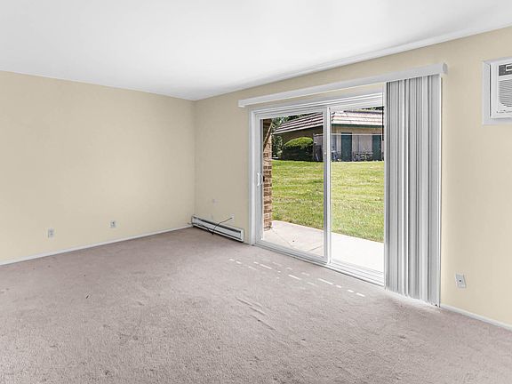 5th image of 8130 Cedar Point Dr #75