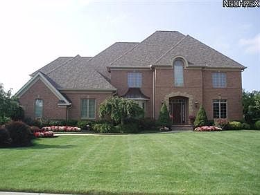 1st image of 24552 Annie Ln