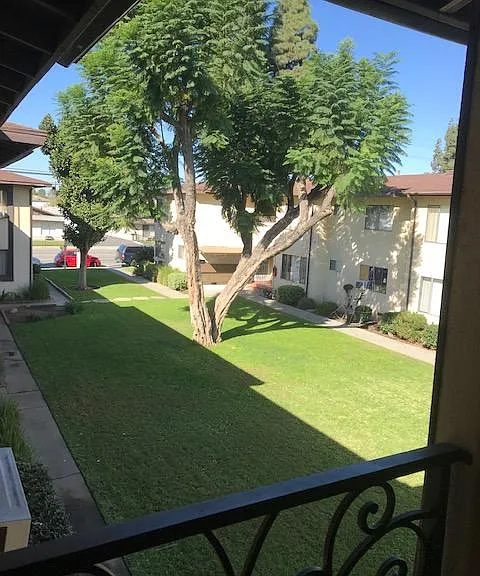312 N San Antonio Ave #17 — Photo 3
