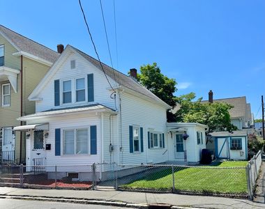 74 Fulton St, Lowell, MA, 01850