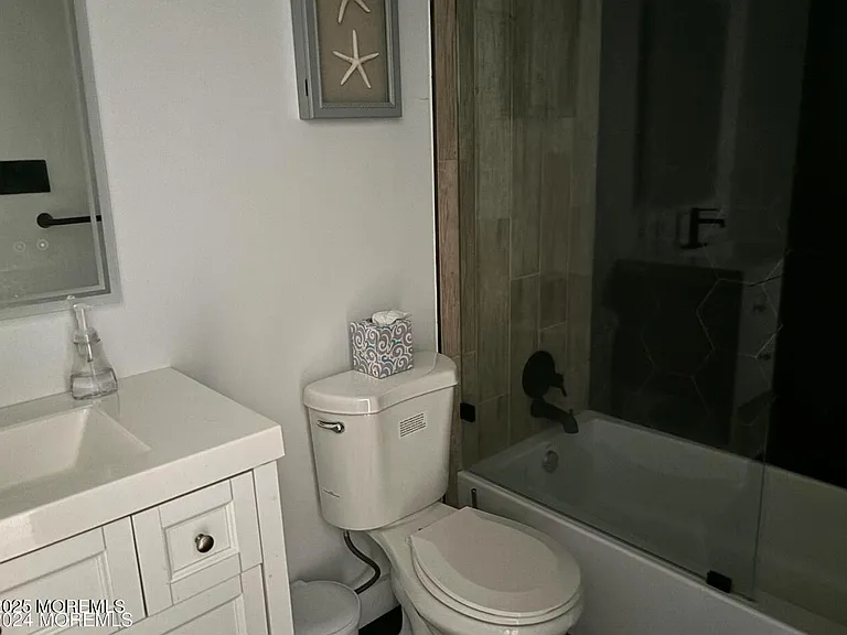 41 Heath Ave — Photo 15