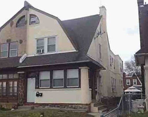 1st image of 5123 E Roosevelt Blvd