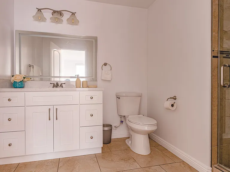9536 E Naomi Ave — Photo 10