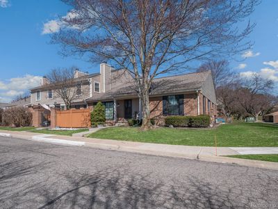 40054 Crosswinds, Novi, MI, 48375