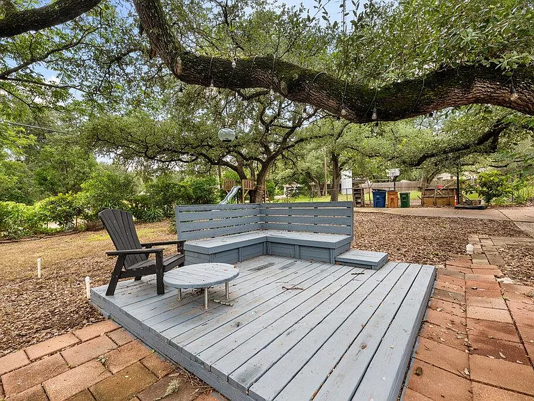 1003 Minda Dr — Photo 40