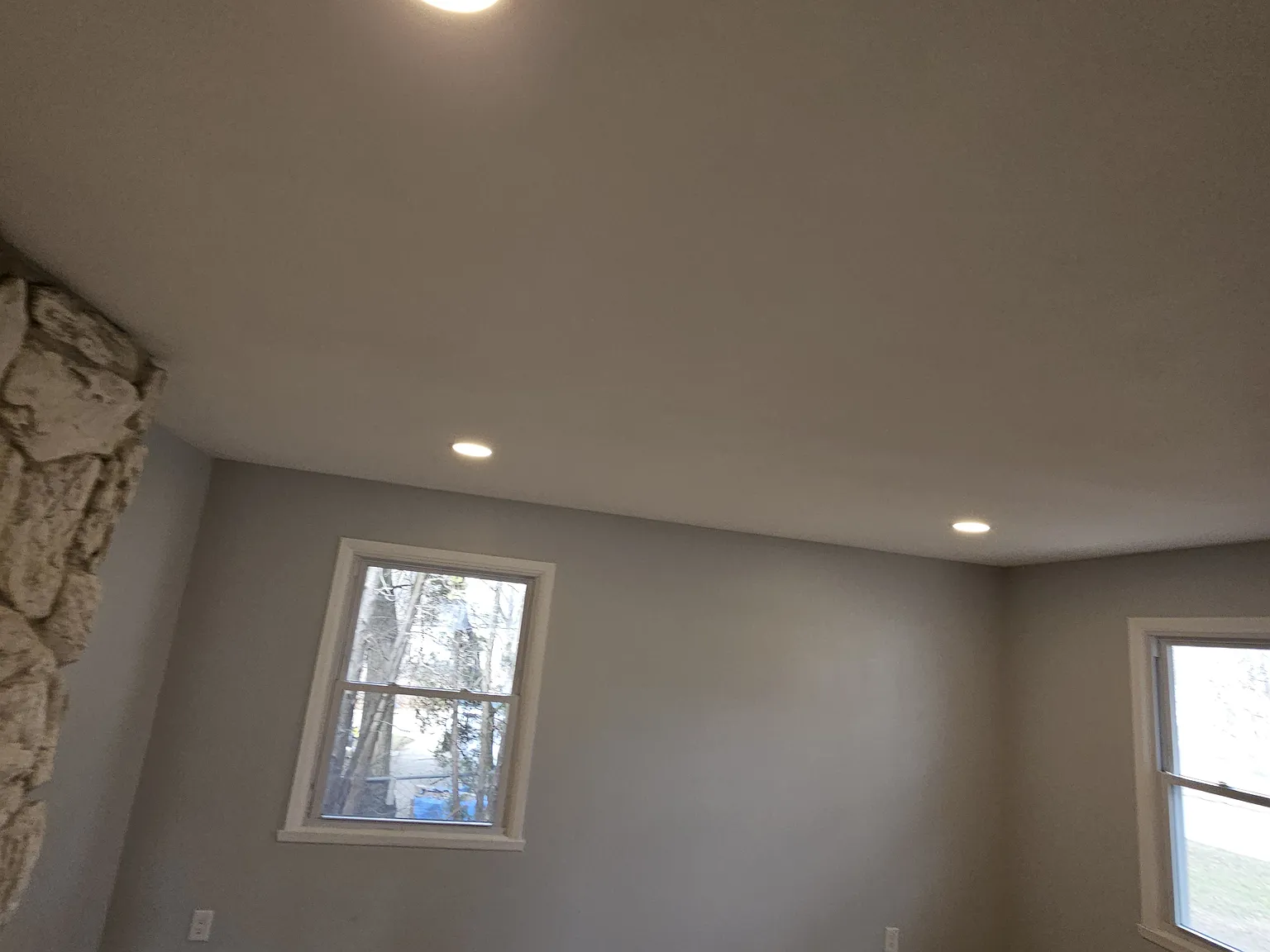 3 bed, 1000 sqft, $1,850 — Photo 4