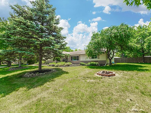3rd image of 1117 Havendale Dr