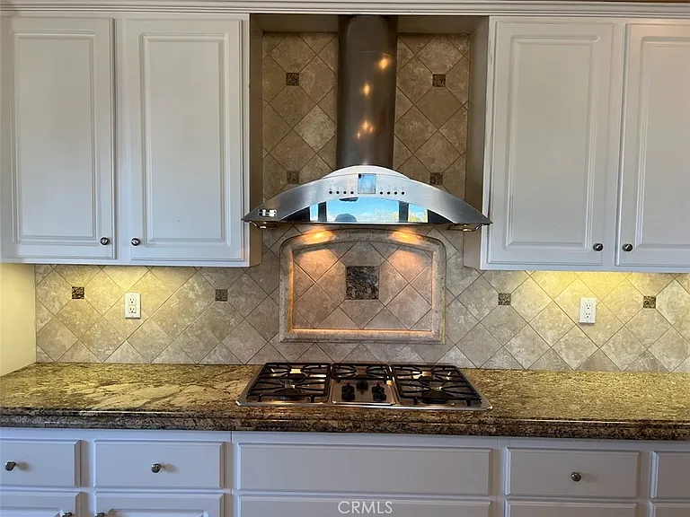 1583 Twin Oaks Cir — Photo 27