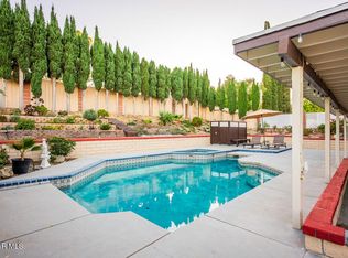 23132 Posada Dr, Santa Clarita, CA 91354