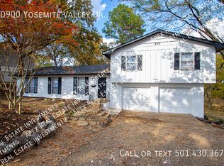 10900 Yosemite Valley Dr, Little Rock, AR 72212