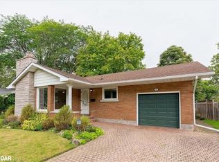 28 Valerie Dr, Saint Catharines, ON L2T3G5