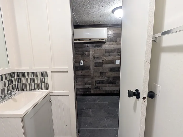 201 Mountain Lake View Dr — Photo 9