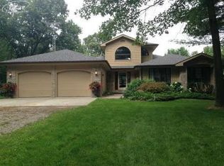 12255 S Lillie Rd, Byron, MI 48418