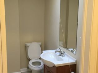 616 Gibson Rd, Baltimore, MD 21229