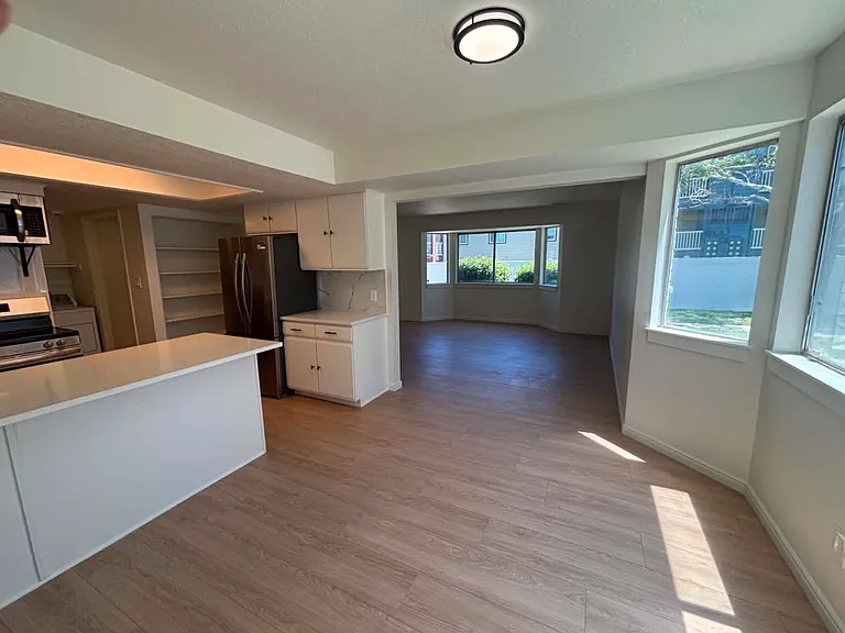 3913 W Rockwood Way #E — Photo 11