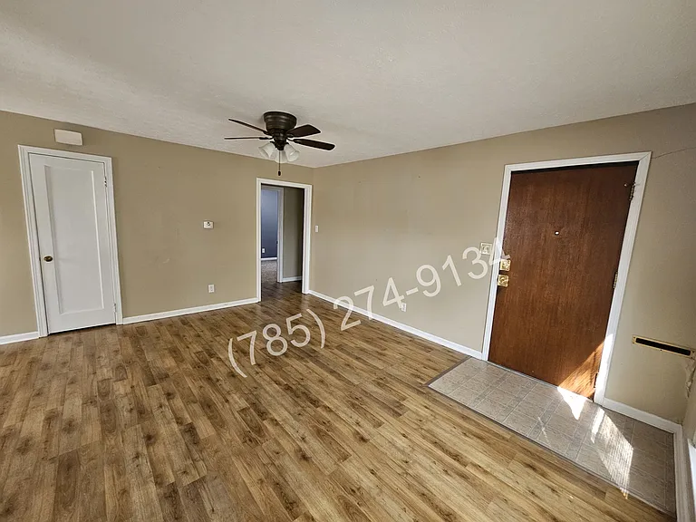 433 E Cloud St — Photo 5