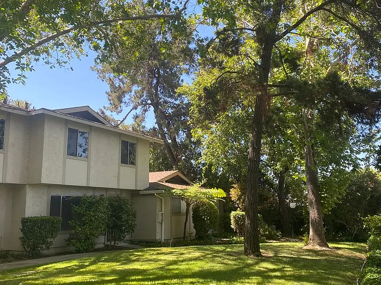 1567 Ivycreek Cir — Photo 4