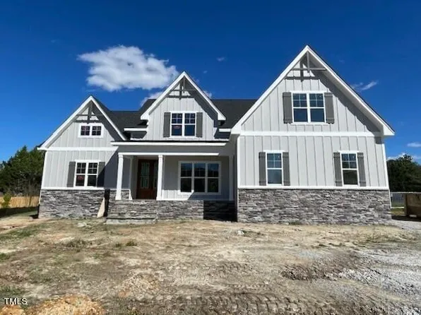 10 Oid Garden Ln, Youngsville, NC 27596
