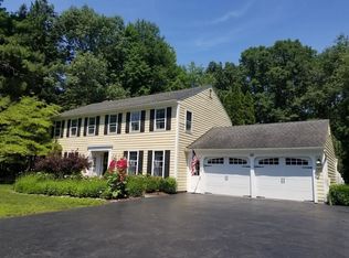 22 Hunters Pointe, Pittsford, NY 14534