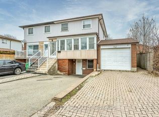 7549 Catalpa Rd, Mississauga, ON L4T 2T2