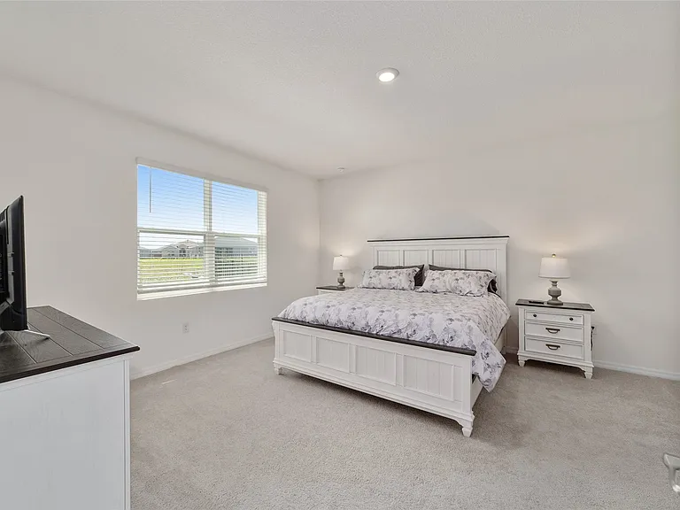 5252 NW 46th Lane Rd — Photo 9