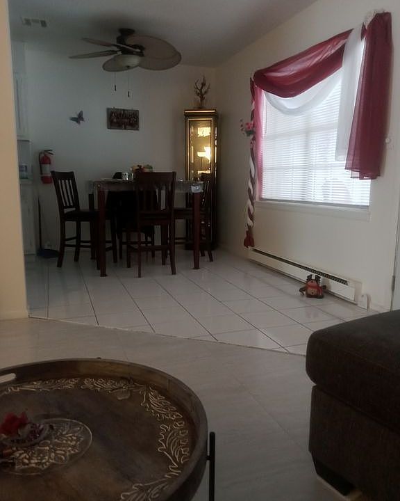 1st image of 882 Balmoral Ct