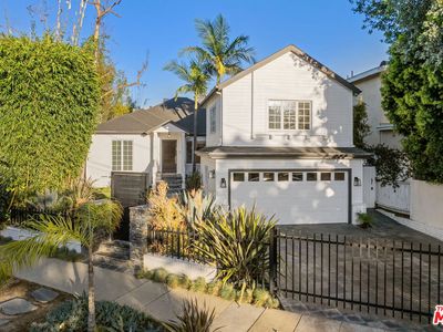 218 S Bundy Dr, Los Angeles, CA, 90049