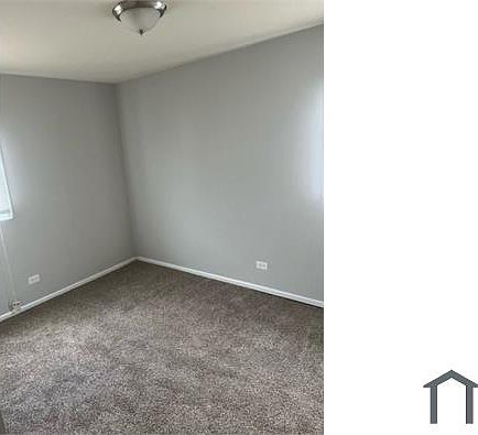 5th image of 19 N Elm Ln