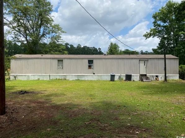 40 London Ave, Hemingway, SC 29554